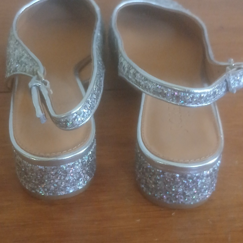 J.Crew Sparkle Glitter Silver Slingback Flats SZ 7M. New Without Box - Picture 2 of 6